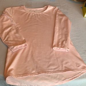 Nike workout top,   3/4” sleeve, diagonal line detail